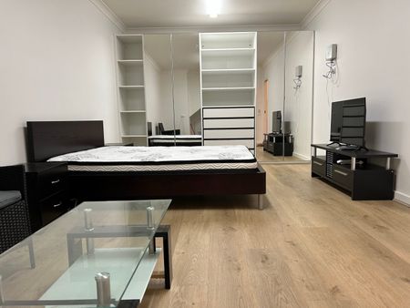 Noble Park - Photo 4