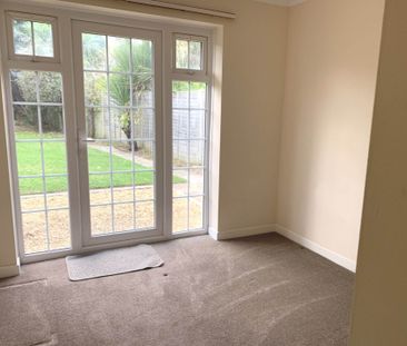 Flansham Park, Felpham - Photo 6