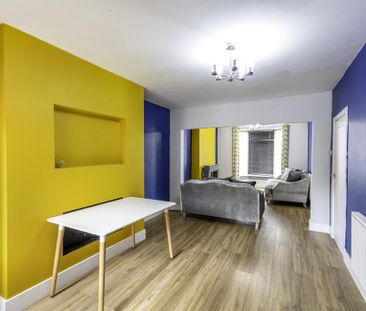 3 bedroom semi-detached house to rent - Photo 5