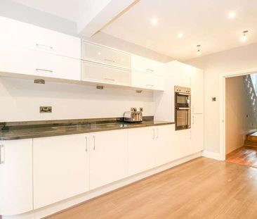 Coleraine Road, Hornsey, N8 - Photo 5