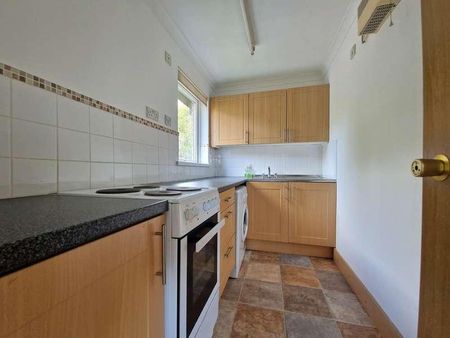 Woolwich Close, Bursledon Green, Hampshire, SO31 - Photo 3