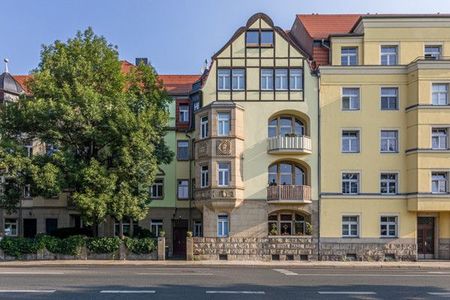 Schicke 2 Zimmerwohnung im Altbau mit Balkon - Photo 5