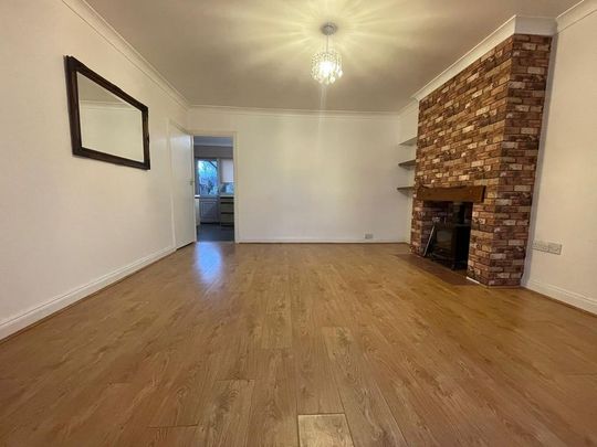 3 bedroom terraced house to rent - Photo 1