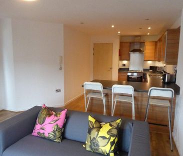 4 bedroom property to rent - Photo 2