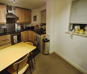 2 bedroom apartment to rent - Photo 5