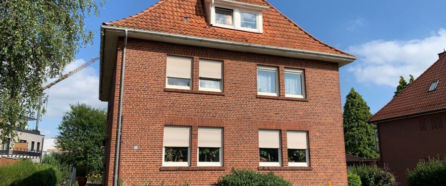 Tolle Altbauwohnung in zentraler Lage von Bersenbrück! - Photo 1