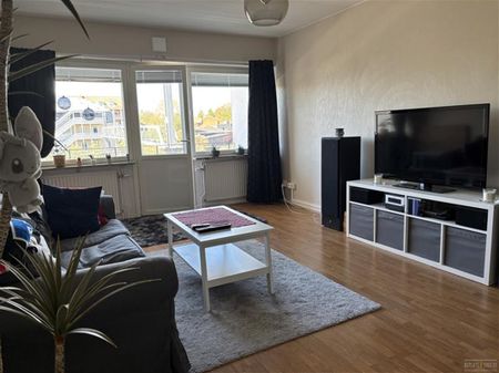 Östra Järnvägsgatan 5 A - Photo 2