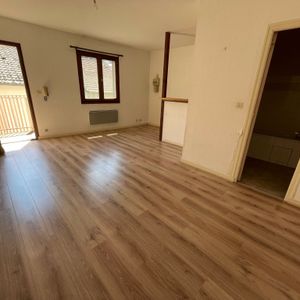 Beau T1 de 29 m²- Place des Carmes – LOCATION – LIMOGES – BEGIP - Photo 2