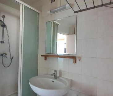 Location Appartement 2 pièces 43m² LE HAVRE 76600 - Photo 5