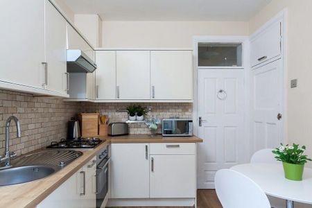 2 Bed Flat, Crawford Mansions, W1H - Photo 4