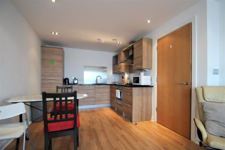 2 bedroom apartment to rent - Photo 5