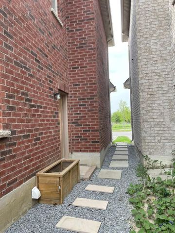 For Lease - 39 Rossini Drive Unit# Bsmt, Richmond Hill, Ontario - Photo 4