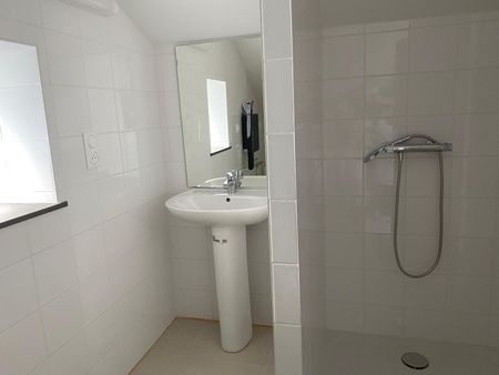 Location Appartement 2 pièces 42m² ST PIERRE ST JEAN 07140 - Photo 5