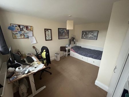 2 bedroom flat to rent - Photo 5