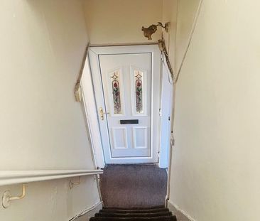 4 Bed Terraced House, South View Crescent, S7 - Photo 6