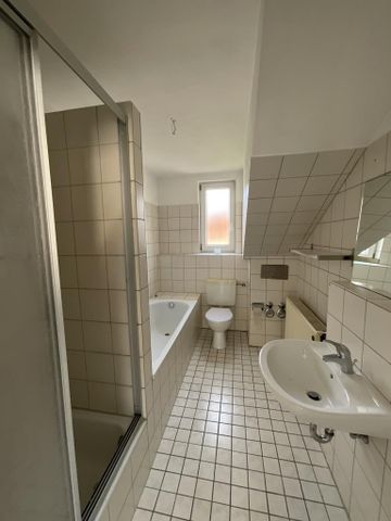 Bezugsfertige 2-Zimmer-Wohnung imit Balkon in Plettenberg - Foto 3