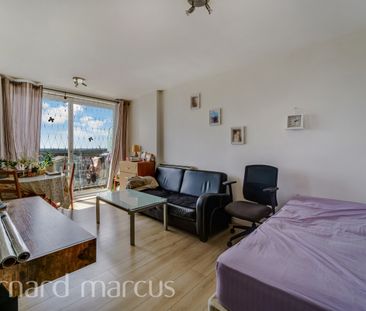 Hamlyn House, Feltham, High Street - Photo 6