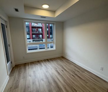 For Lease - 3250 Carding Mill Trail Unit# 322, Oakville, Ontario - Photo 2