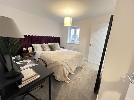 3 bedroom semi-detached house to rent - Photo 5