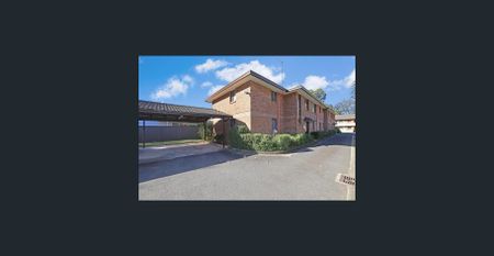 Ground Floor Unit with Carport - Photo 3