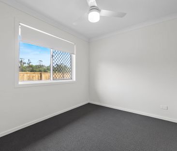 Brand New 3-Bedroom Home in the Heart of Caboolture! Water Included! - Photo 5