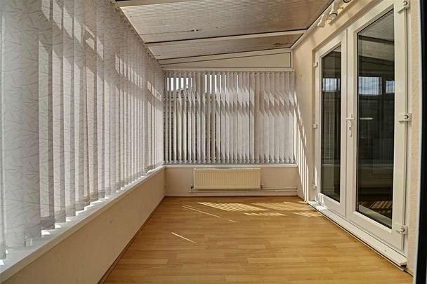 Matlock Road, Lower Farm, Bloxwich, WS3 - Photo 1