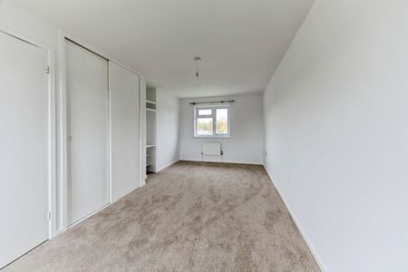 Maltby Close, Peterborough, Wittering - Photo 2