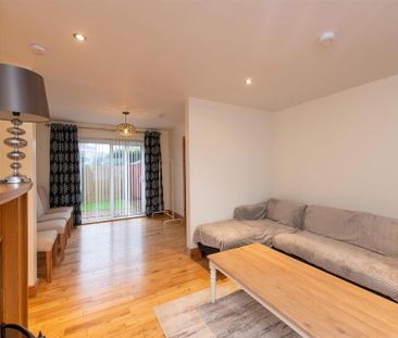 12 Muskett Crescent, Carryduff, Belfast, BT8 8QL - Photo 3