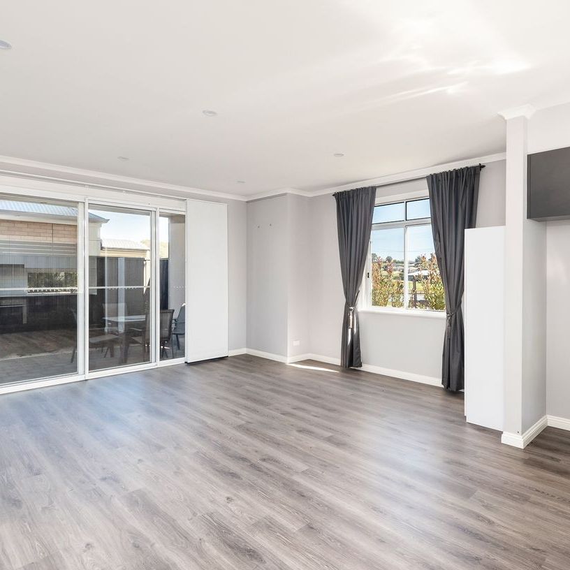 ***APPLICATIONS NOW CLOSED*** - Photo 1