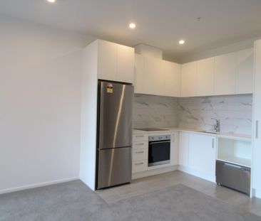 Beautiful home in Mt Albert - Photo 2