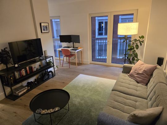 1 Bed Flat, Keybridge Tower, SW8 - Photo 1