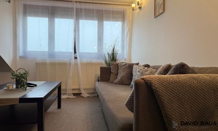 Pronájem bytu 1+kk a garsoniéry 61 m² - Фото 2