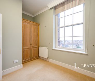 3 bedroom apartment to rent Halliday House, Gunners Row, Southsea, PO4 - Photo 4