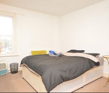 1 Bed Flat, Knighton Park Road, SE26 - Photo 1