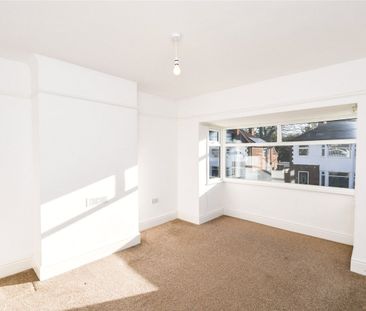 Pembroke Drive, CH65 6TB, Ellesmere Port - Photo 2