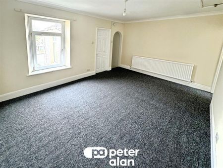 Newbridge Road, Pontllanfraith, BLACKWOOD - Photo 4