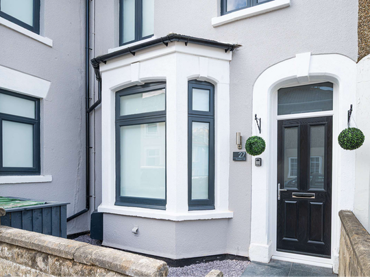 Stunning Property in the Heart of Old Town!!! - Photo 1