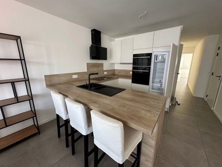 Te huur op jaarbasis – modern appartement in Sint-Idesbald - Photo 3