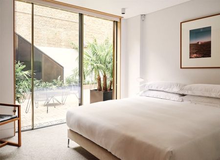 Weymouth Mews, W1G - Photo 4