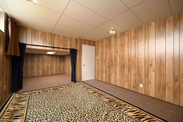 For Lease - 2132 Hixon Street, Oakville, Ontario - Photo 1