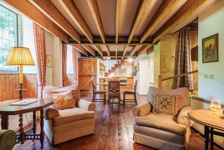 3 bedroom barn conversion to rent - Photo 3