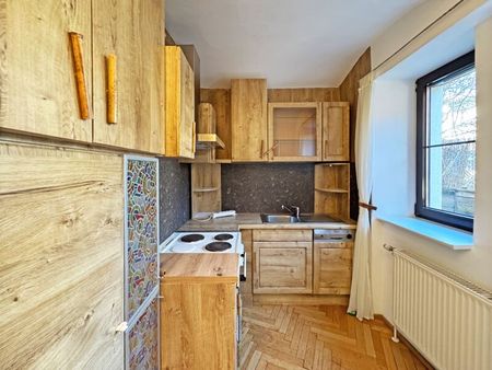 2-Zimmer-Miete mit Terrasse und Garten in Altbauvilla! Zentrumsnah in der Rechenfeld-Siedlung - Photo 3