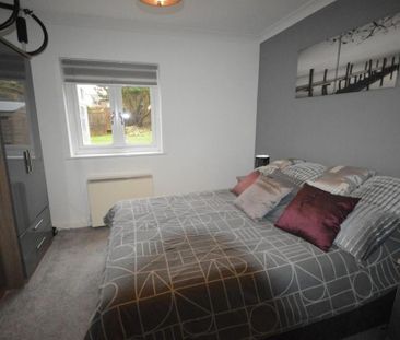 2 bedroom bungalow to rent - Photo 3