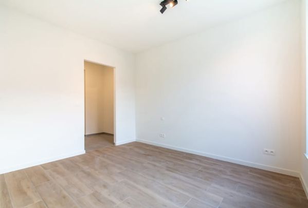 Appartement te huur - Foto 1