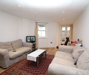 1 Bedrooms Flat to rent in Heckford Close, London SE18 | £ 254 - Photo 1