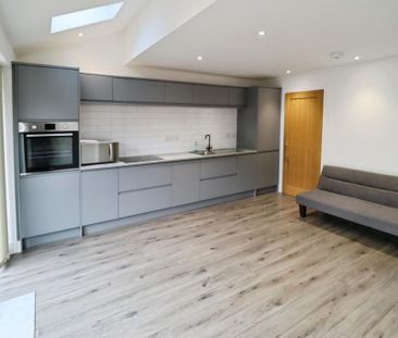 2 bedroom detached house to rent - Photo 5