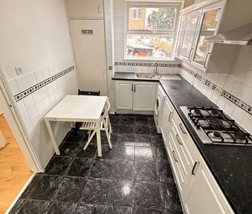 Room in a Shared House, London, E15 - Photo 1
