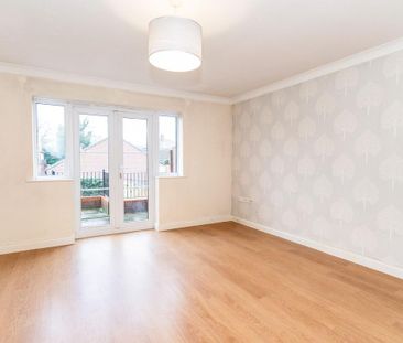 4 bedroom terraced house to rent - Photo 1