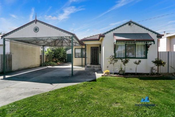 20 Lewis Street, FRANKSTON, VIC - Photo 1