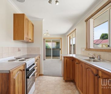 Light, Low Maintenance & Well Located! - Photo 6